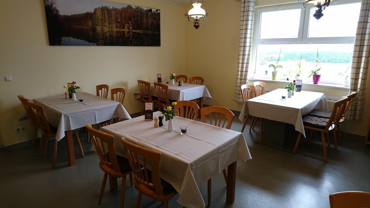 Gasthaus Zur Hecke Schönefeld Extérieur photo